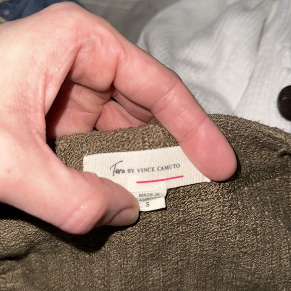 Two by Vince Camuto sweater - Picture 3 of 3